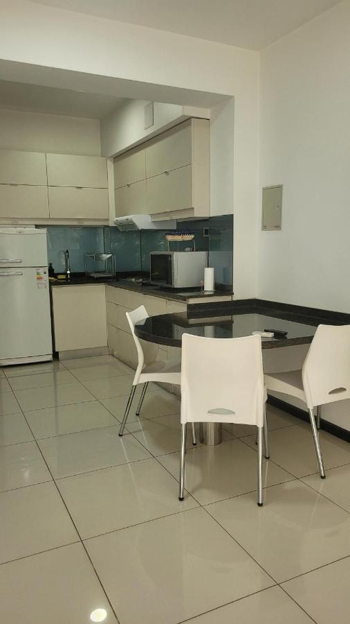 Guemes Apartment Сан-Хуан Екстер'єр фото